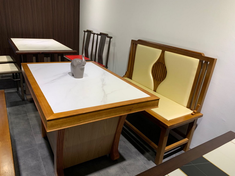 飯店餐桌（zhuō）111