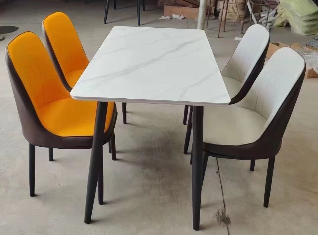 岩板（bǎn）餐桌2408