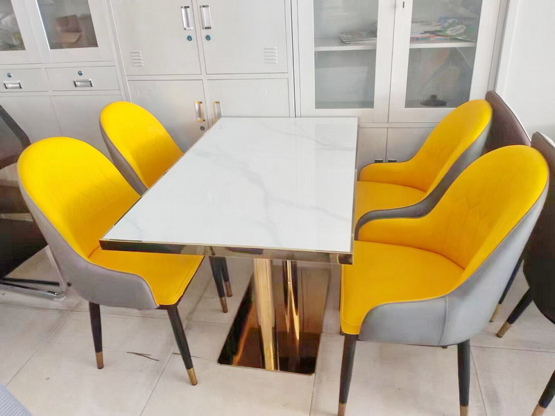 岩（yán）板餐桌006